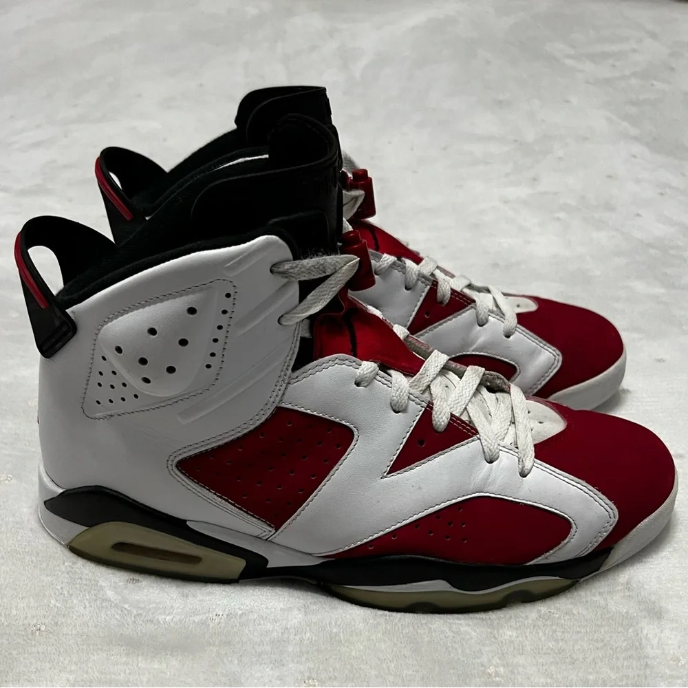 Jordan 6 Retro